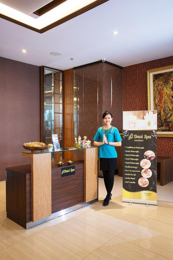 Tara Hotel Yogyakarta Tugu Luaran gambar