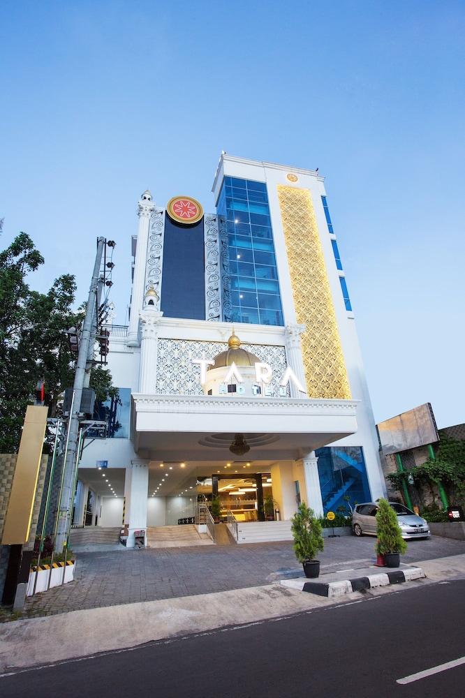 Tara Hotel Yogyakarta Tugu Luaran gambar