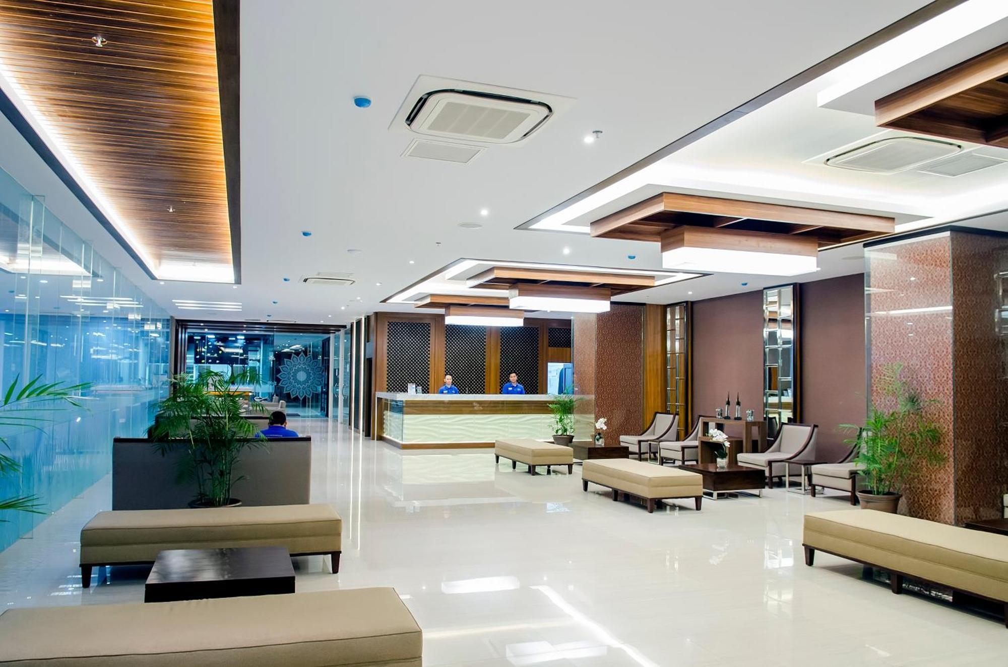 Tara Hotel Yogyakarta Tugu Luaran gambar
