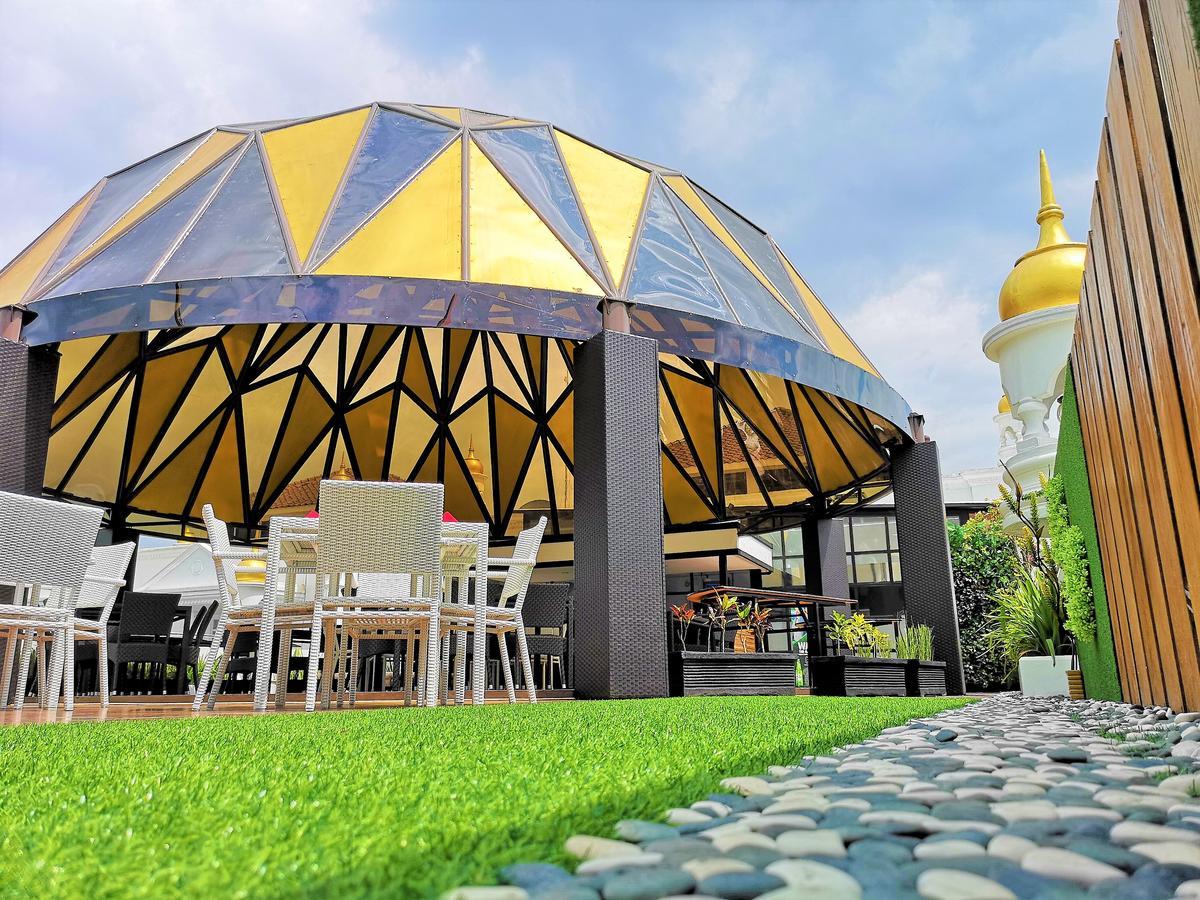Tara Hotel Yogyakarta Tugu Luaran gambar